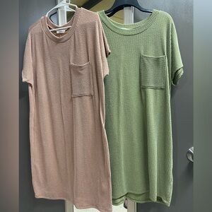 LOT of 2 ENTRO dresses.